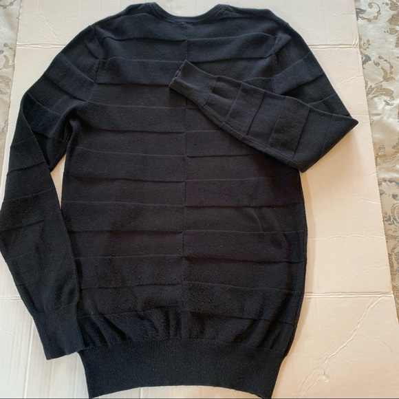 Divided by H&M women’s crew neck black striped tunic sweater, size small. - Picture 3 of 11